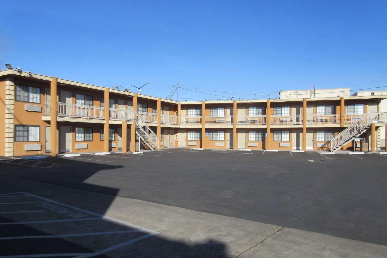 Rodeway Inn San Pablo Exterior photo